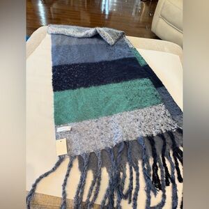 Aeropostale Blue and Green Striped Scarf